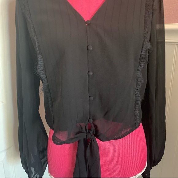 👗Black Chiffon Tie Waisted Long Sleeved Blouse, Lace Accent, size S - Picture 2 of 7